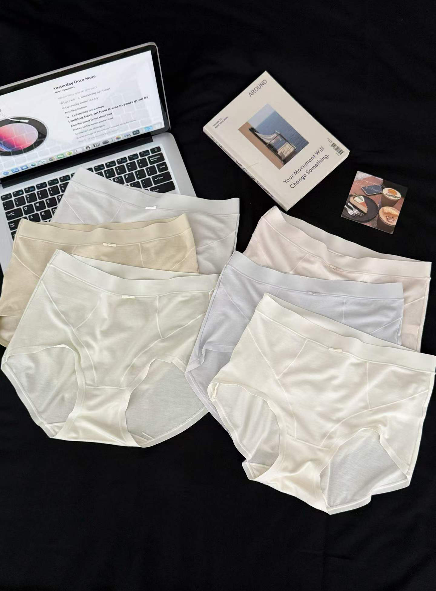 B05.醋酸涼感冰肌內褲6入