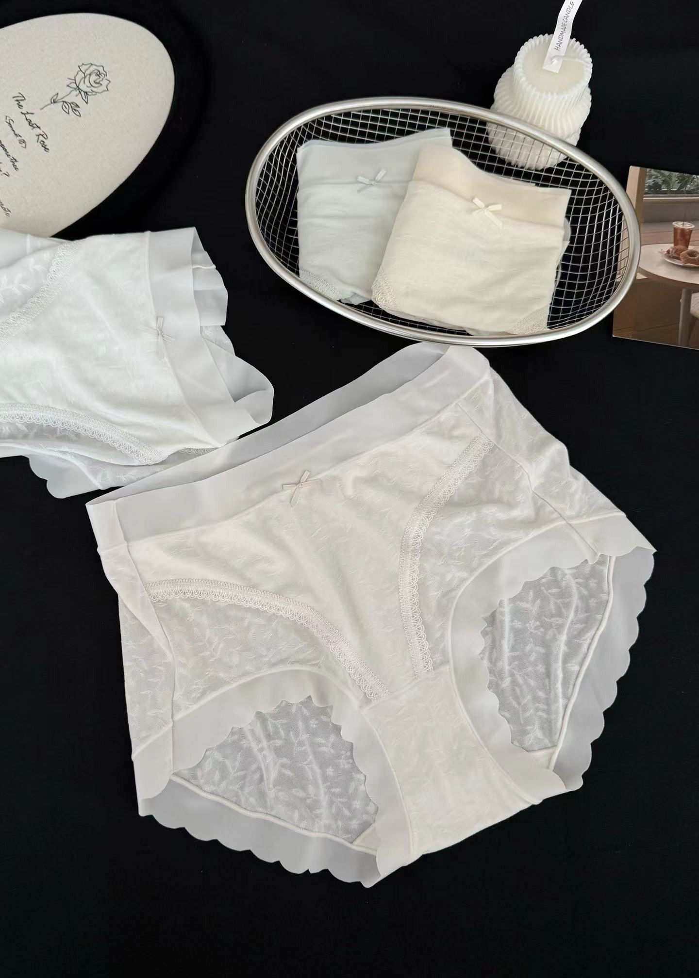 B03.緹花涼感冰肌內褲6入