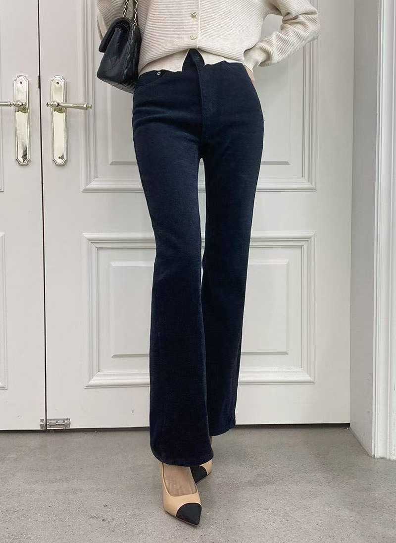 B65.極致纖瘦溫暖絨面牛仔褲