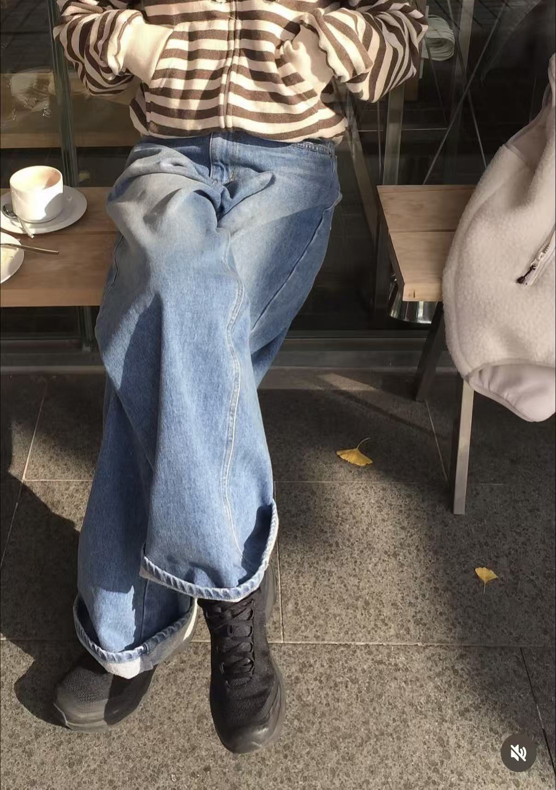 B23.人氣熱賣內磨毛漂亮牛仔褲