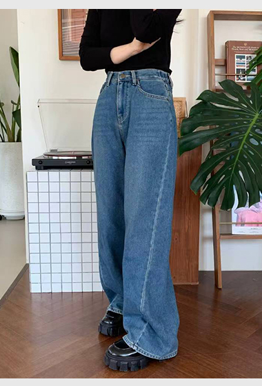 B68.時尚保暖剪接前移內刷毛牛仔褲