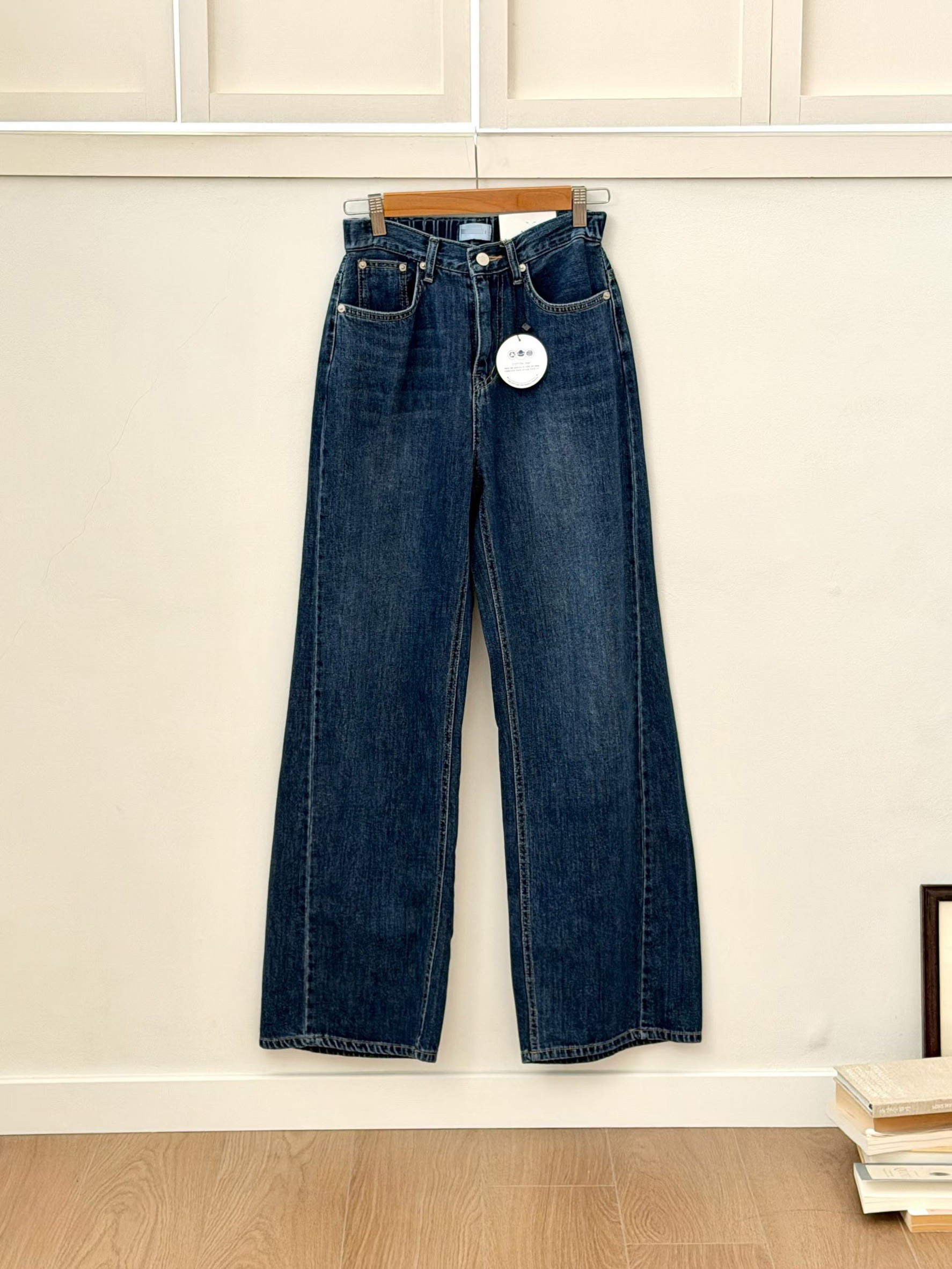 A01.日常修身率性牛仔寬褲