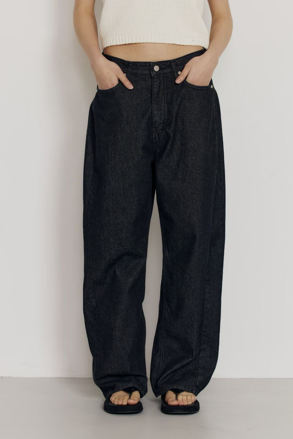 A31.瘦瘦歐膩修飾牛仔寬褲