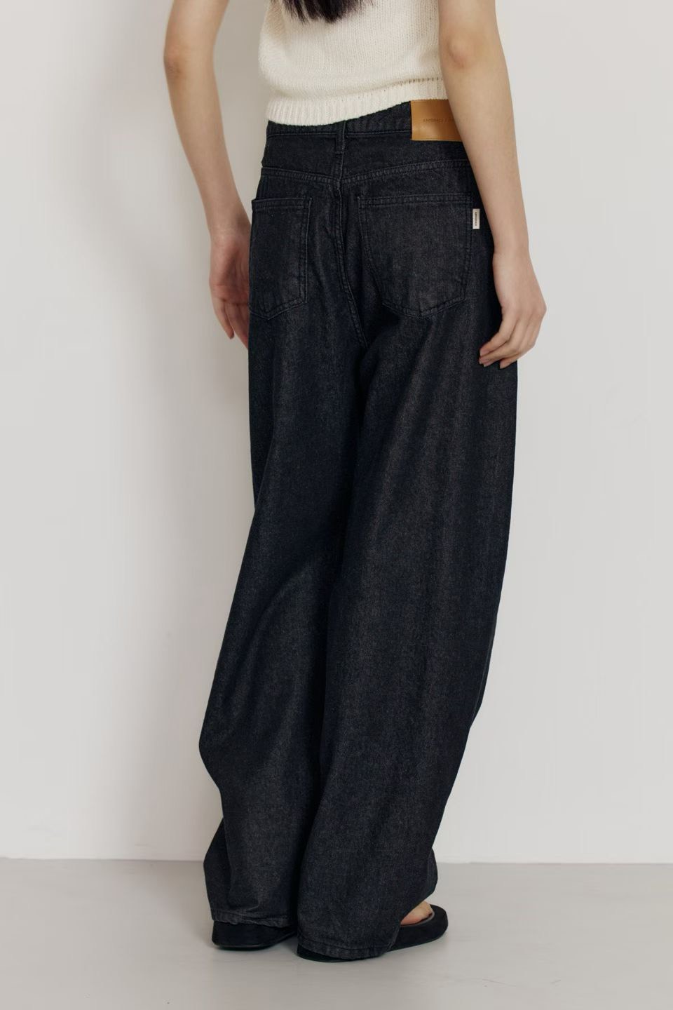 A31.瘦瘦歐膩修飾牛仔寬褲