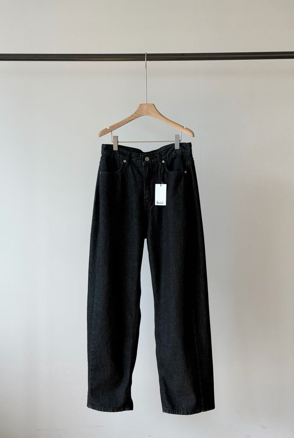 A31.瘦瘦歐膩修飾牛仔寬褲