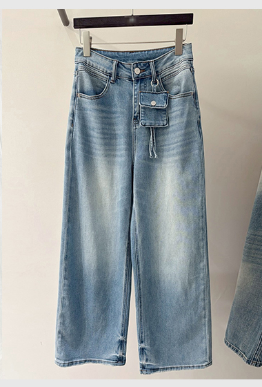 A17.小腰包設計水洗牛仔褲