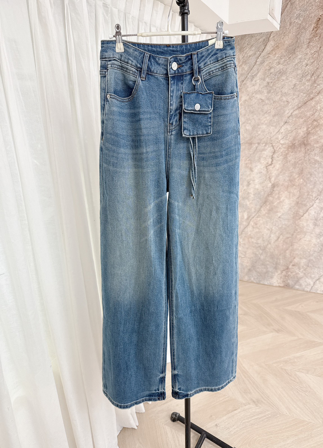 A17.小腰包設計水洗牛仔褲