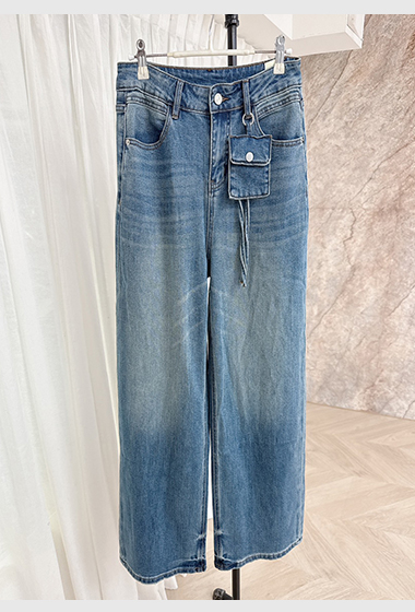 A17.小腰包設計水洗牛仔褲