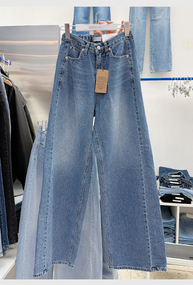 B112.修飾好搭水洗牛仔褲