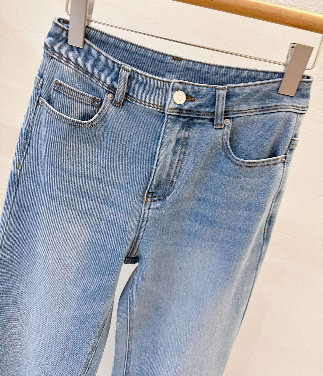 A01.顯瘦曲線闊腿喇叭褲