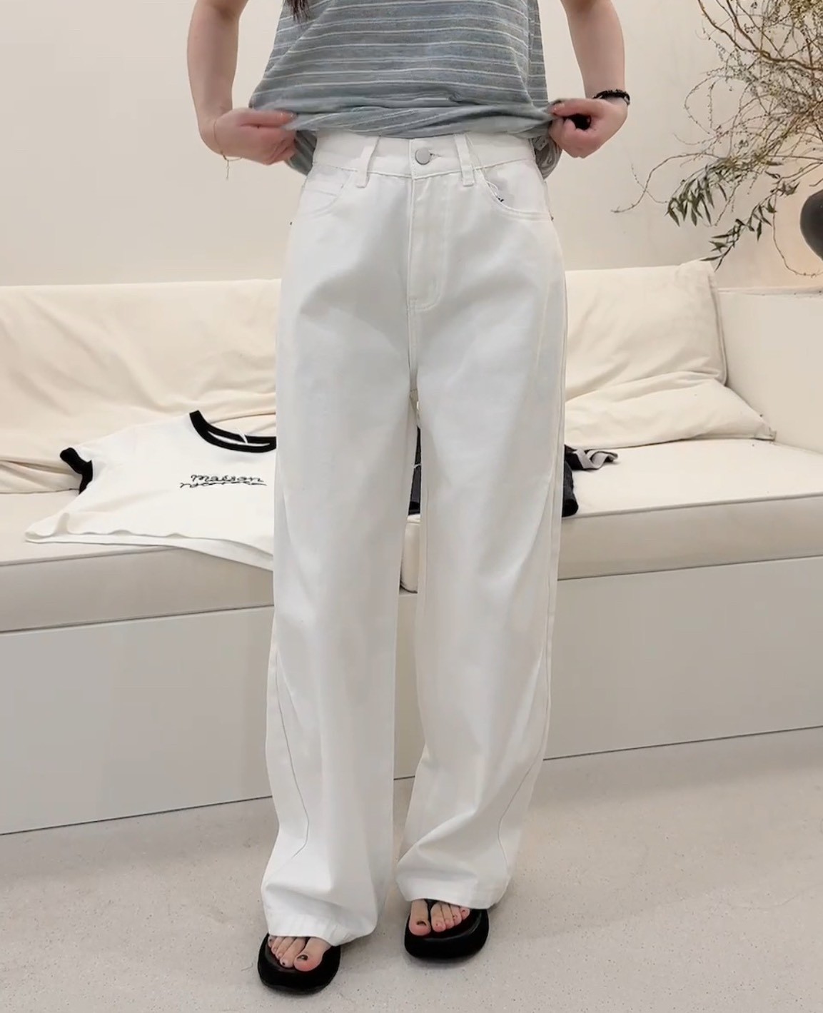 B36.慵懶側邊立體車縫白寬褲