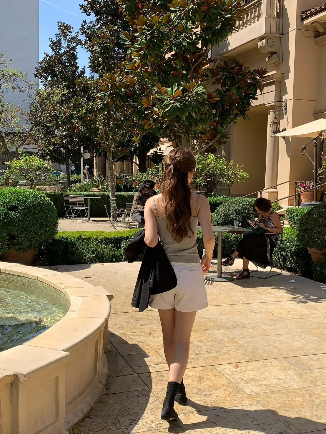 B13.大V家淺色清爽短褲