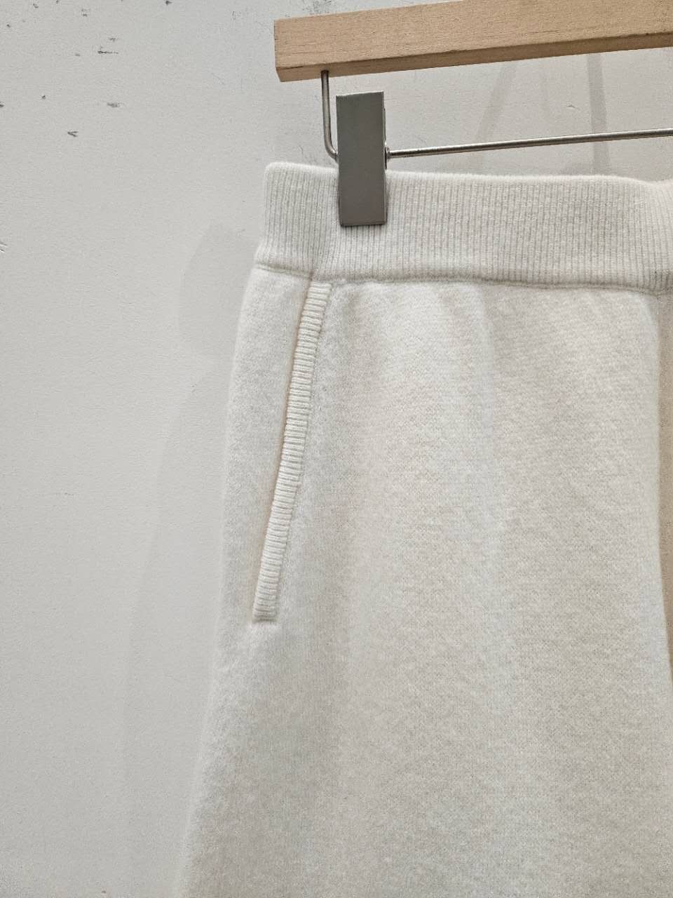 星星家冬暖100%WOOL針織褲