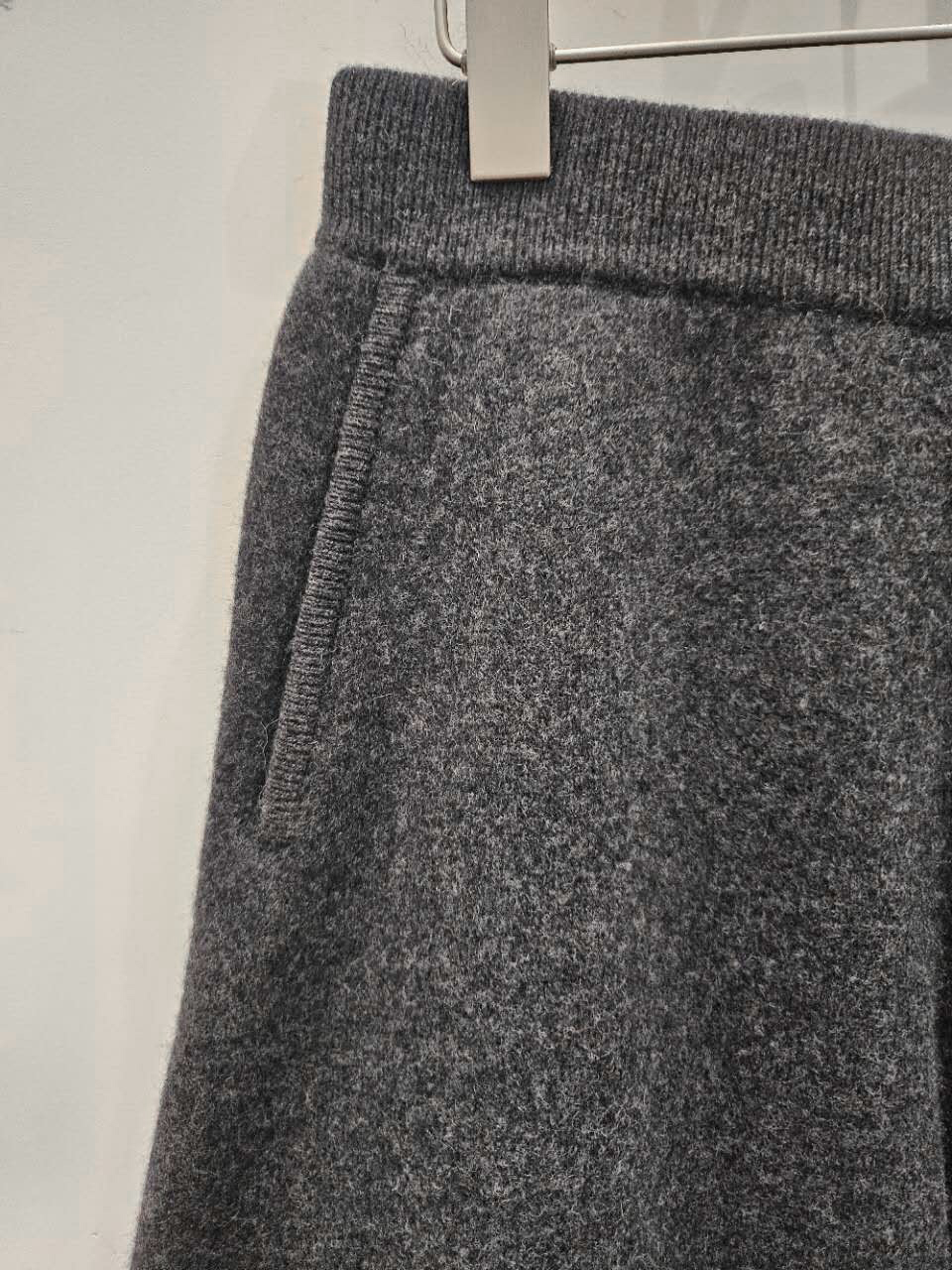 星星家冬暖100%WOOL針織褲