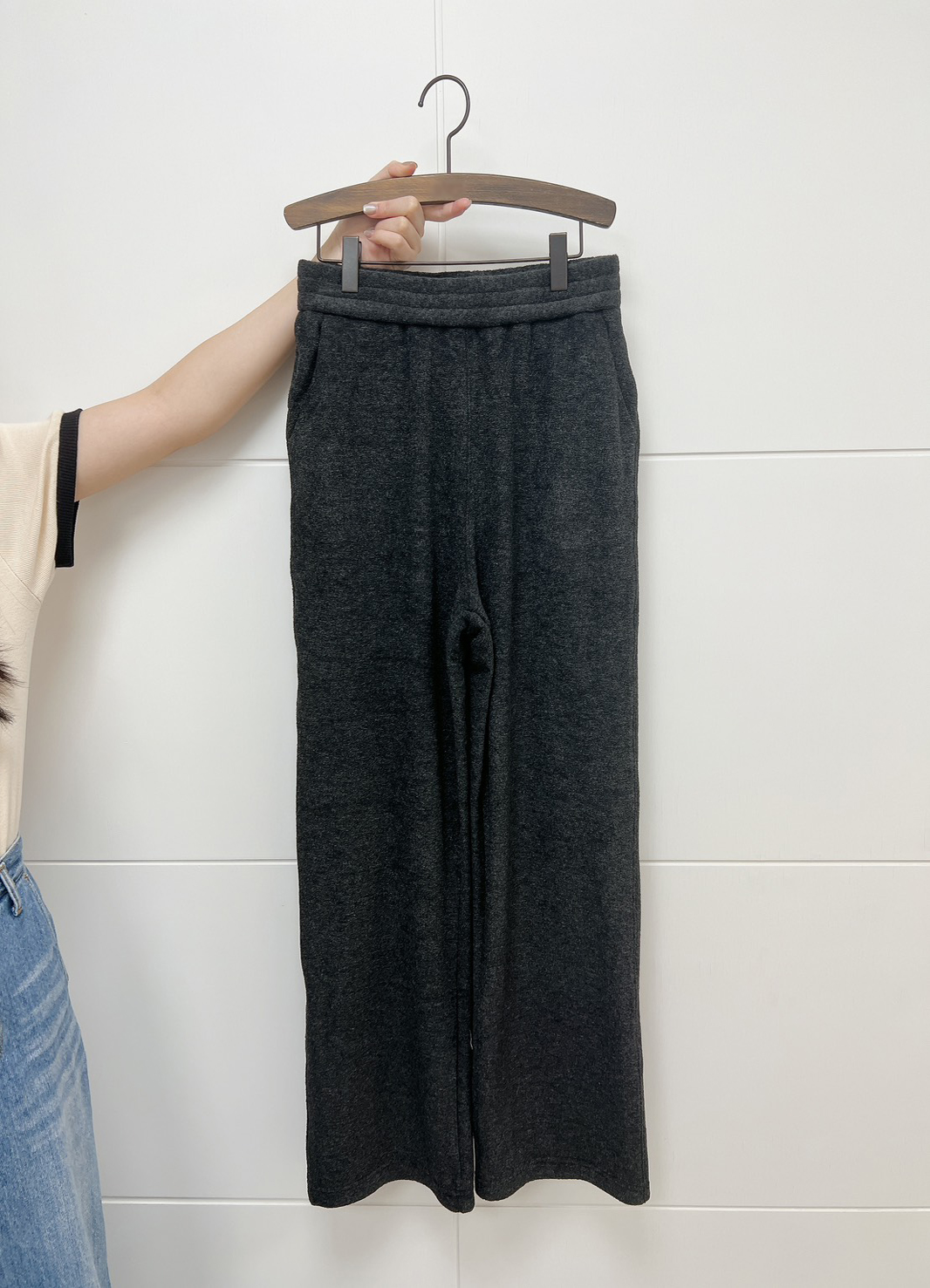 A111.可愛圈圈紗內刷毛落地寬褲