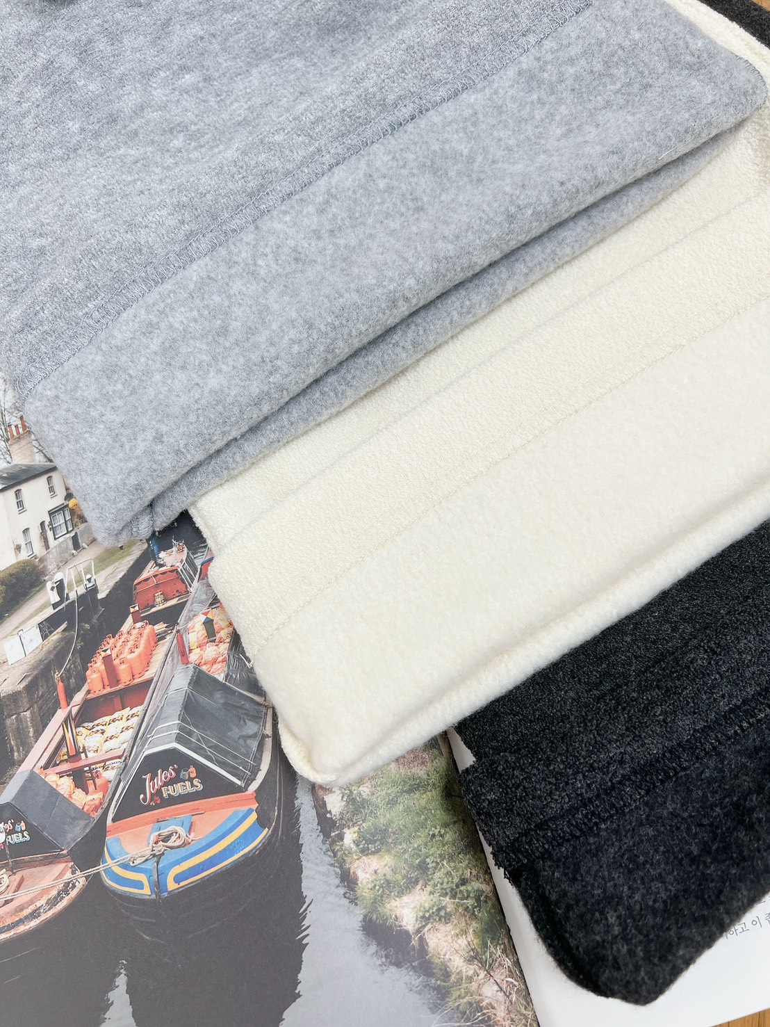 A111.可愛圈圈紗內刷毛落地寬褲