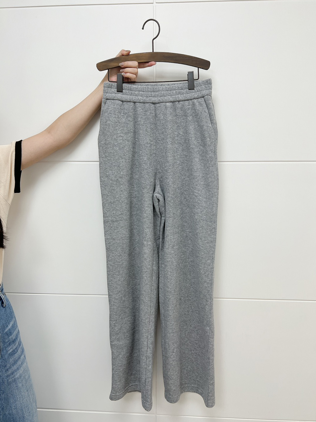 A111.可愛圈圈紗內刷毛落地寬褲