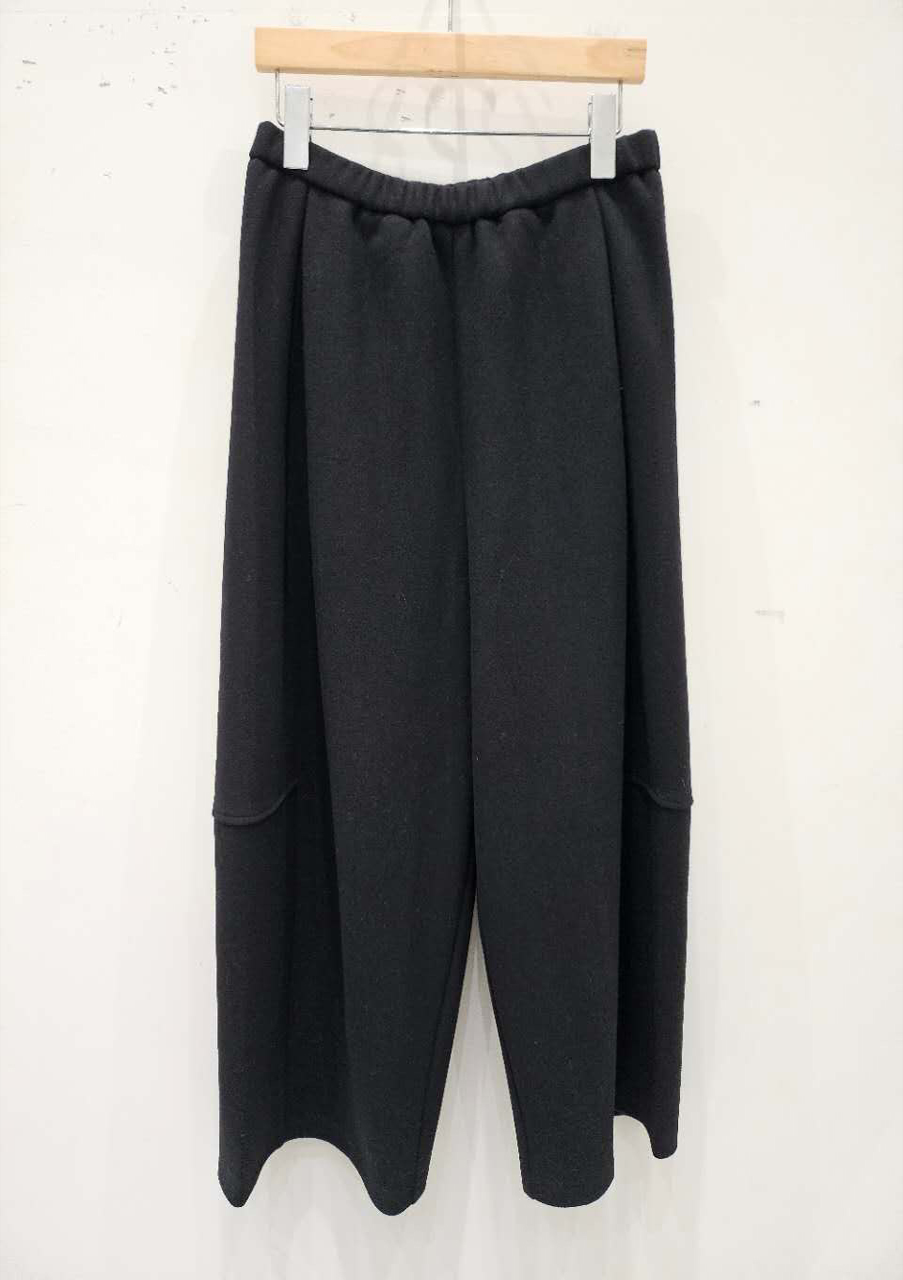 B26.星星家羊毛混紡垂墜寬褲