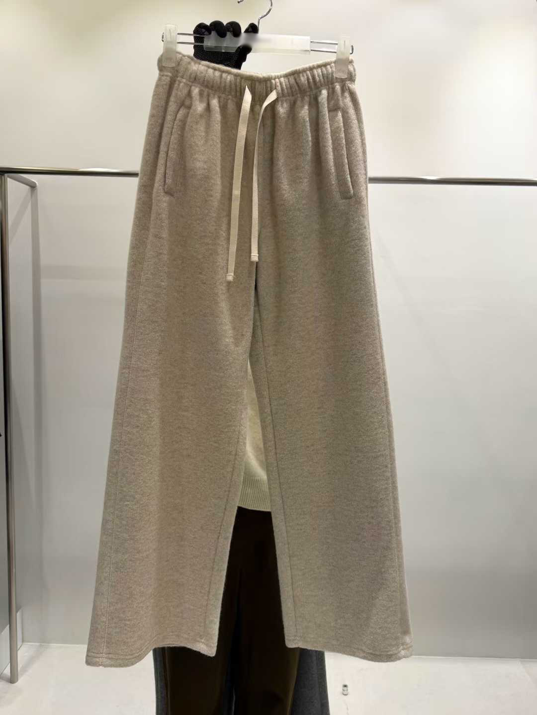 B72.質感家冬日鬆緊腰毛呢長褲