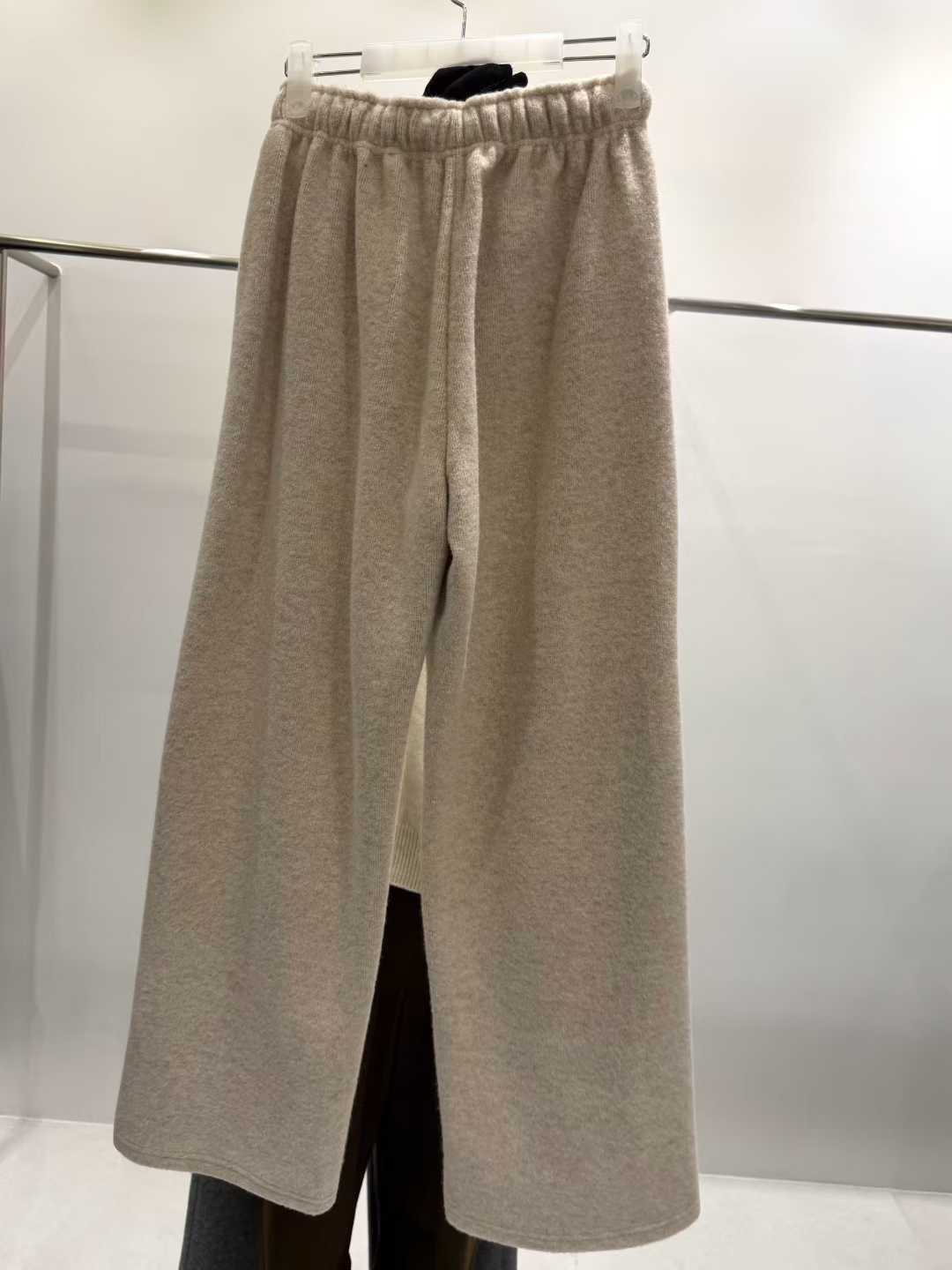 B72.質感家冬日鬆緊腰毛呢長褲