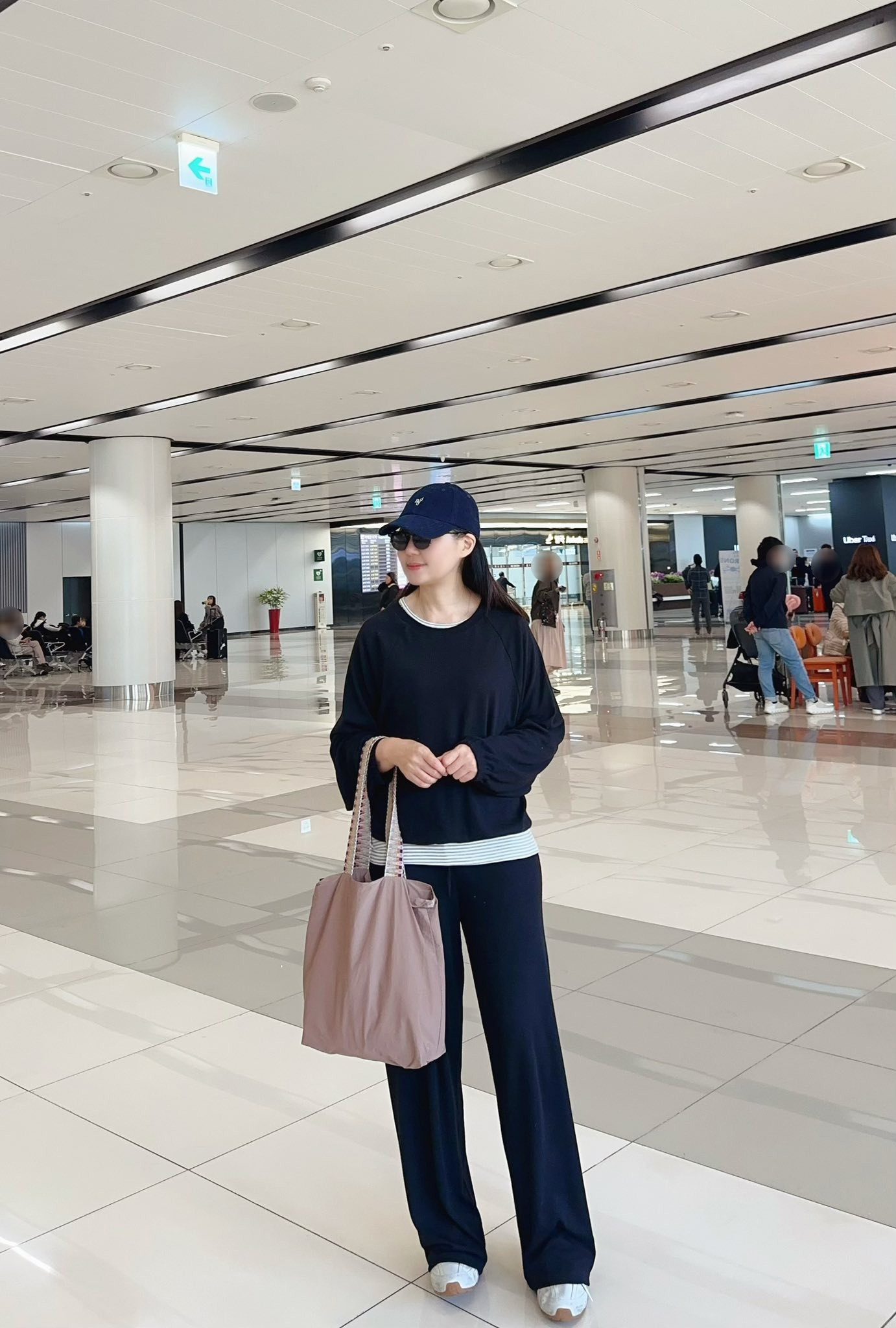 B114.灰階百搭磨毛彈性瘦瘦褲