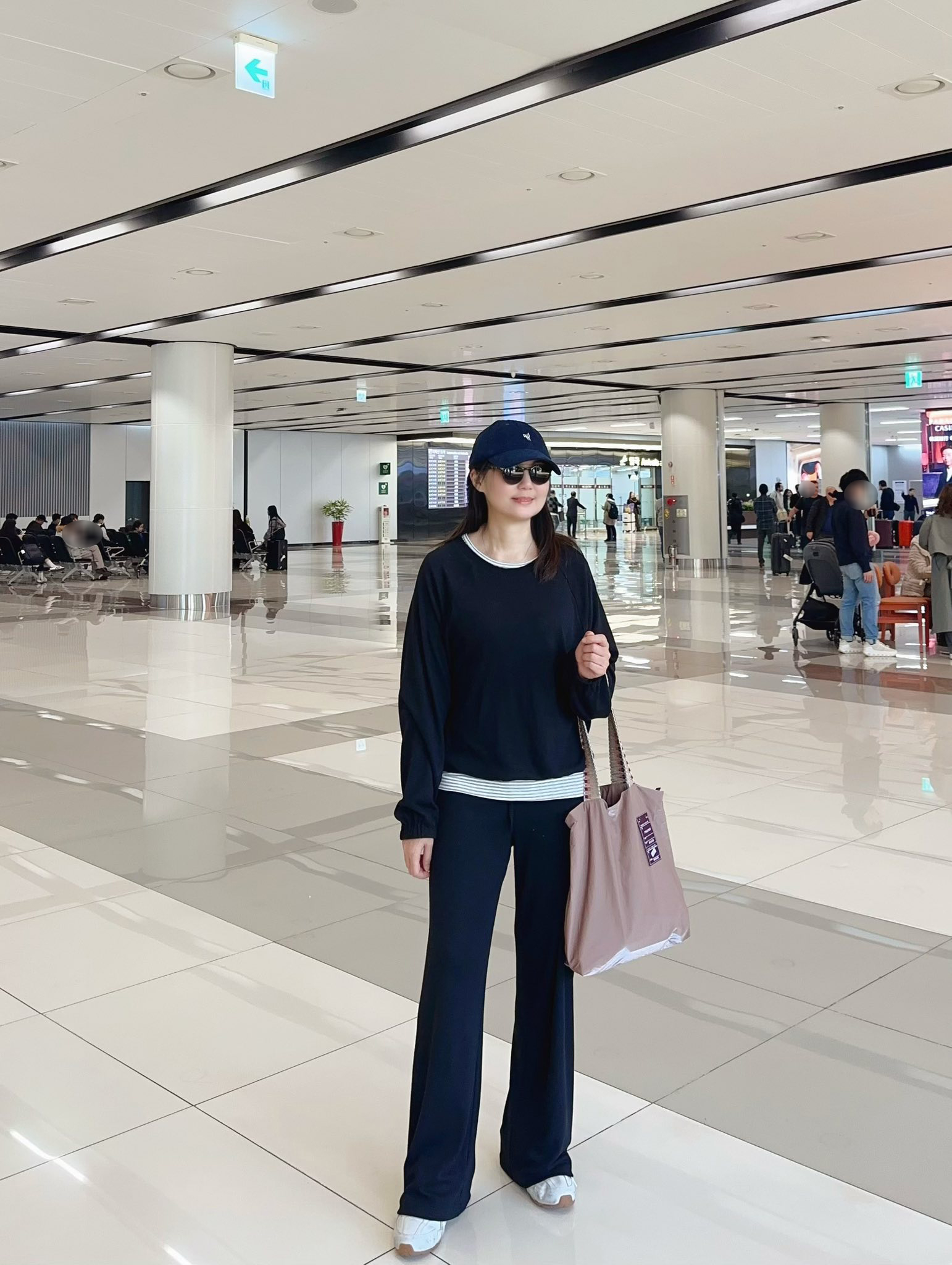 B114.灰階百搭磨毛彈性瘦瘦褲