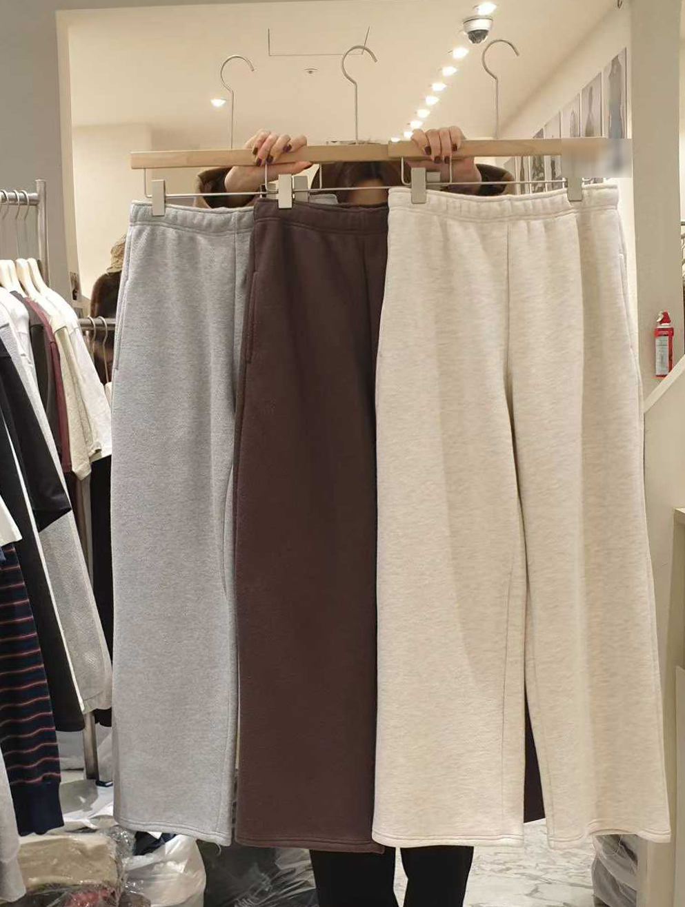 B119.小臉歐膩簡約鬆緊休閒長褲