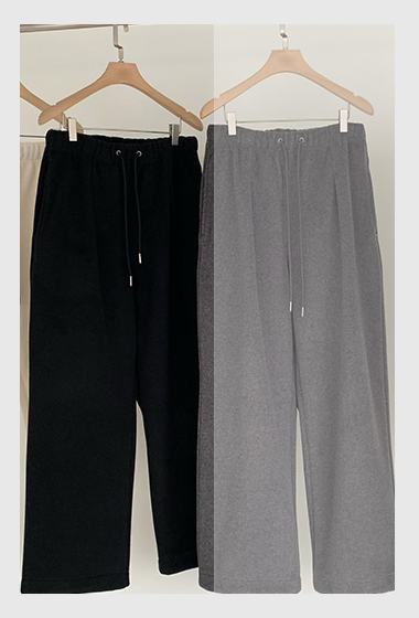 B05.前打褶褲口可束絨面休閒褲