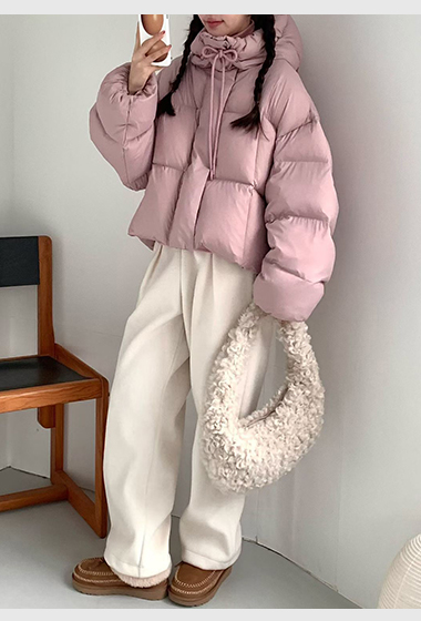 B05.前打褶褲口可束絨面休閒褲