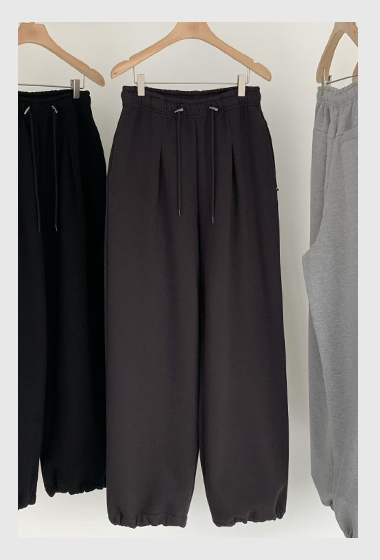 B04.前打褶褲口可束內刷毛棉質長褲