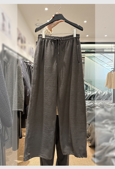 B77.百搭悠閒搖粒絨休閒長褲