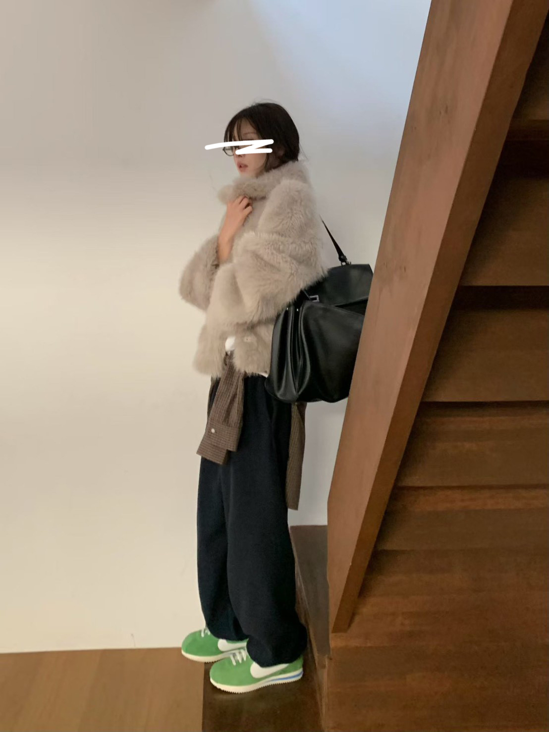 A06.小V家休閒縮口彈性針織褲