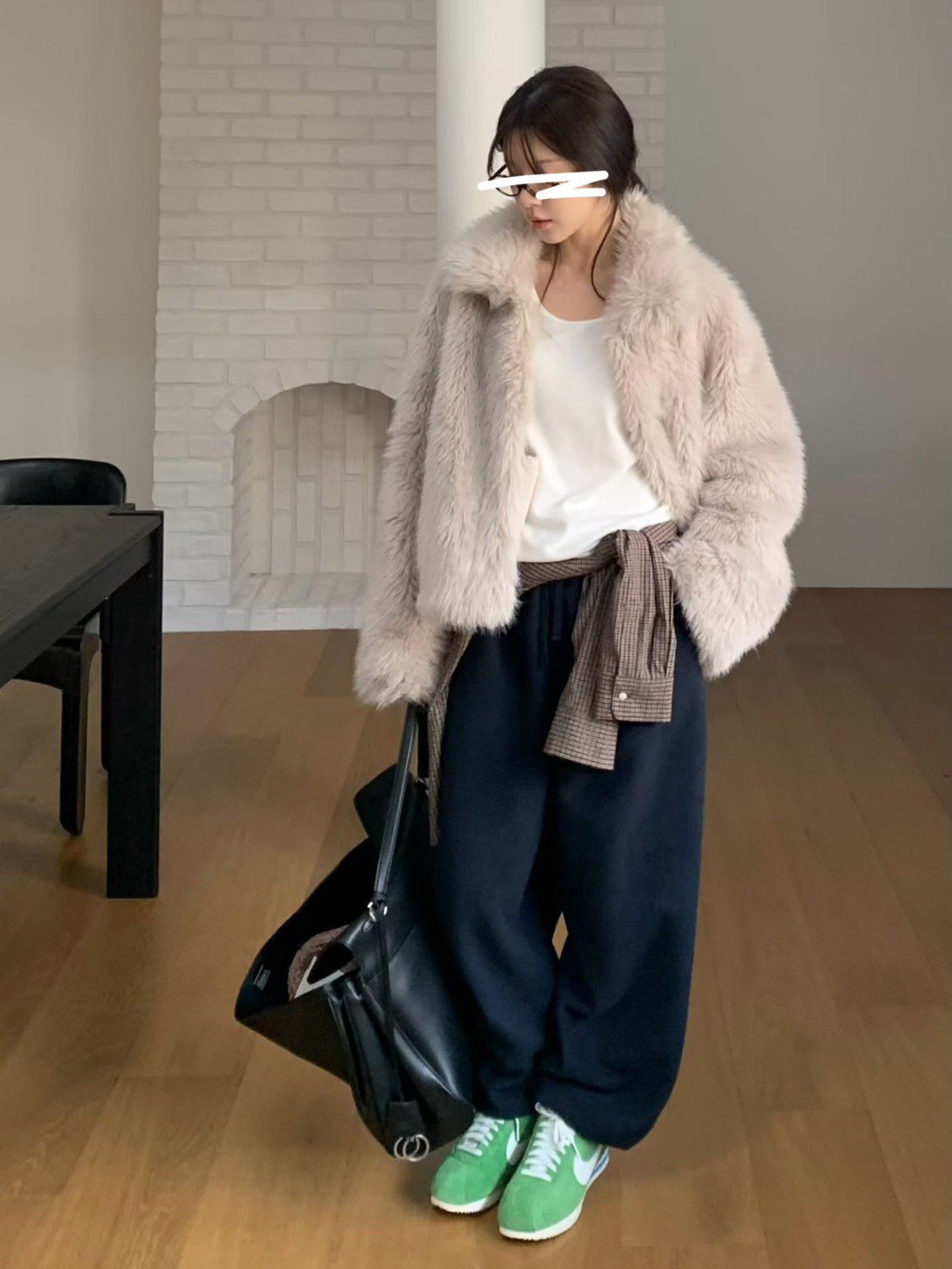 A06.小V家休閒縮口彈性針織褲