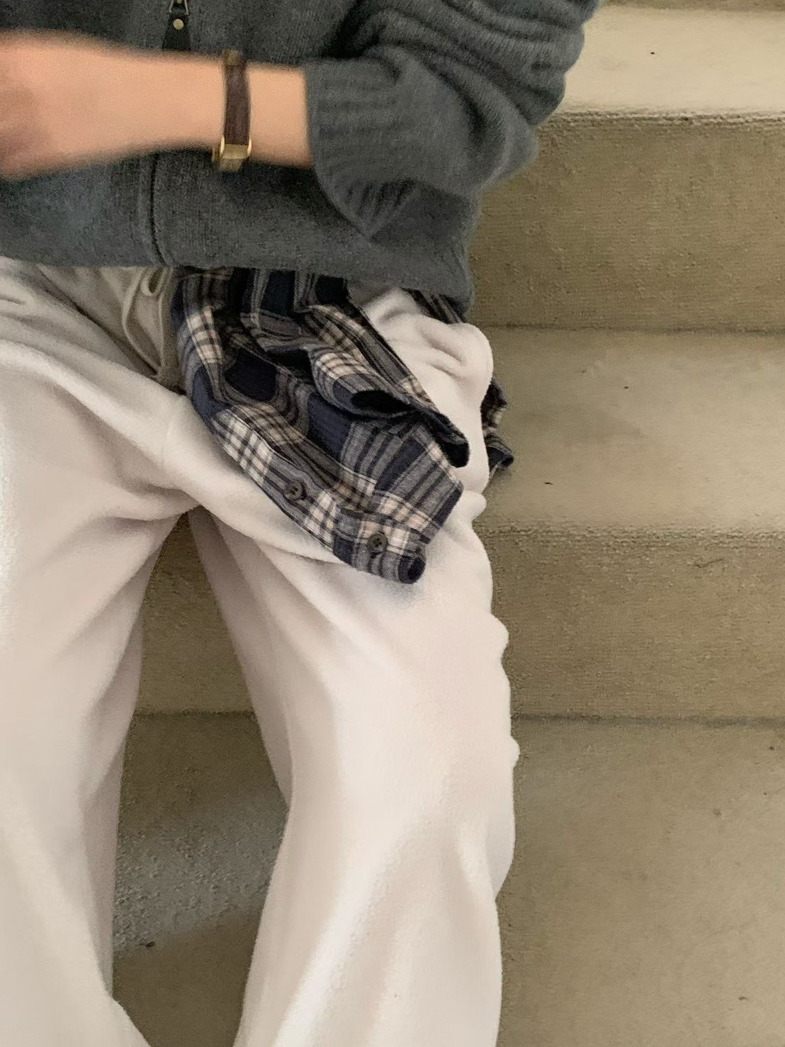 A06.小V家休閒縮口彈性針織褲