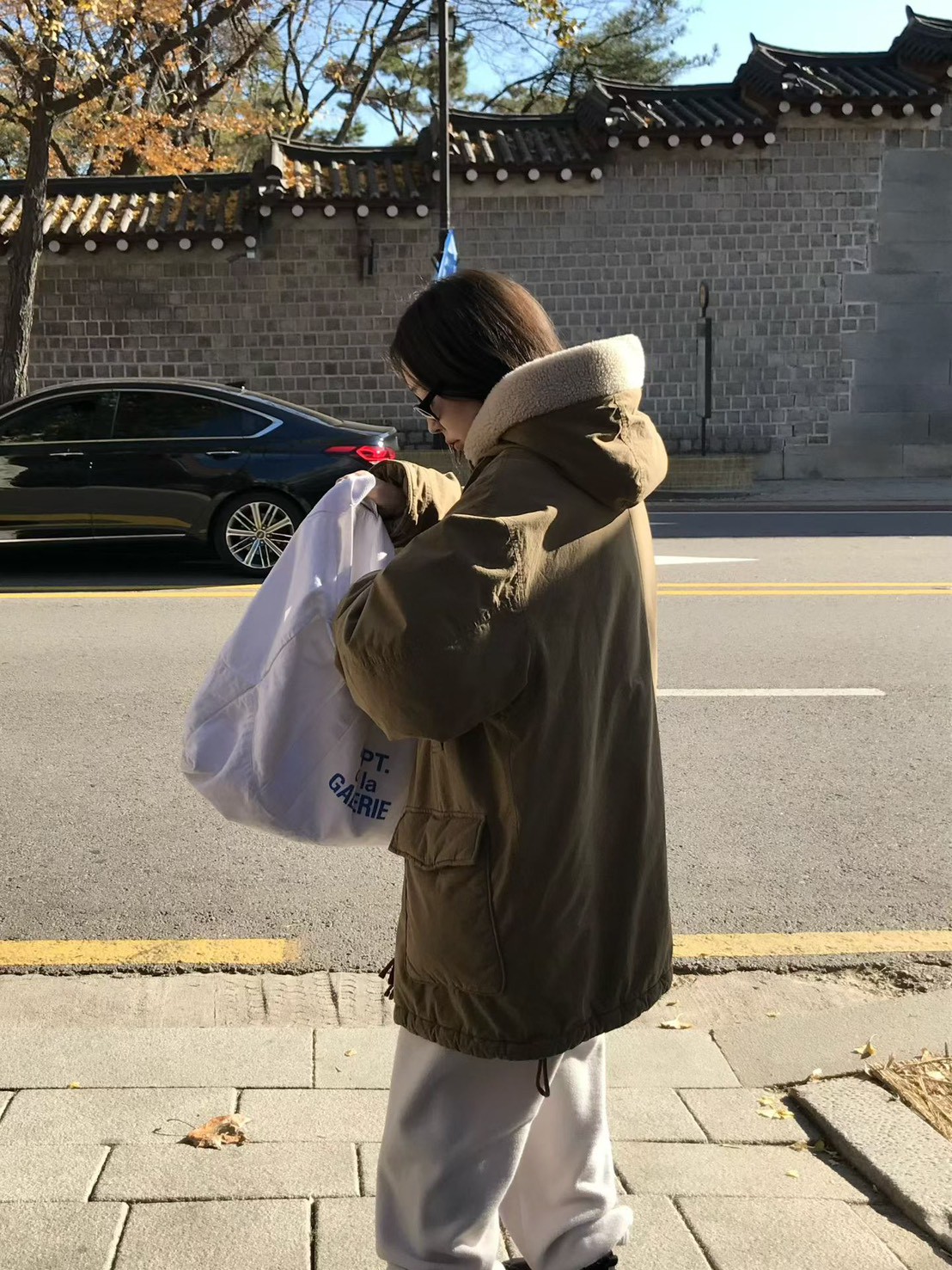 A13.小V家連帽毛毛滾邊鴨絨中長外套