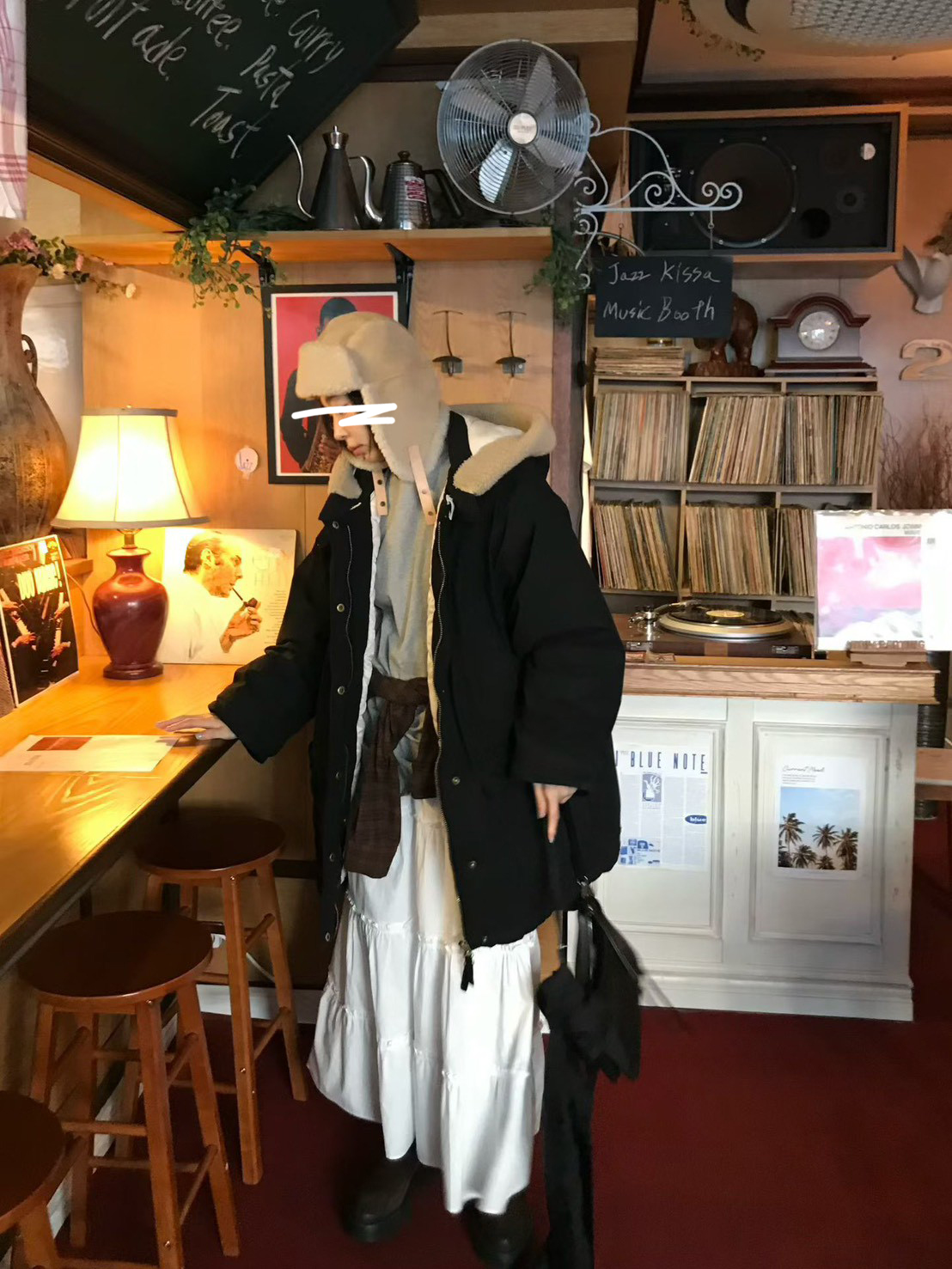 A13.小V家連帽毛毛滾邊鴨絨中長外套