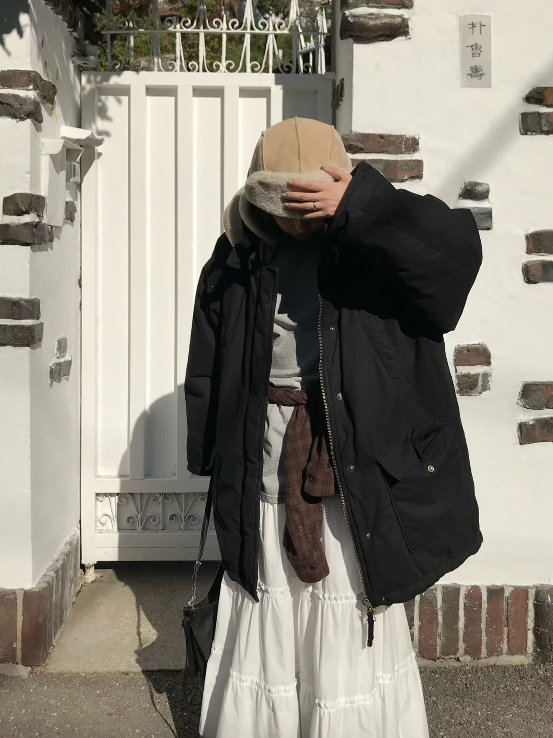 A13.小V家連帽毛毛滾邊鴨絨中長外套