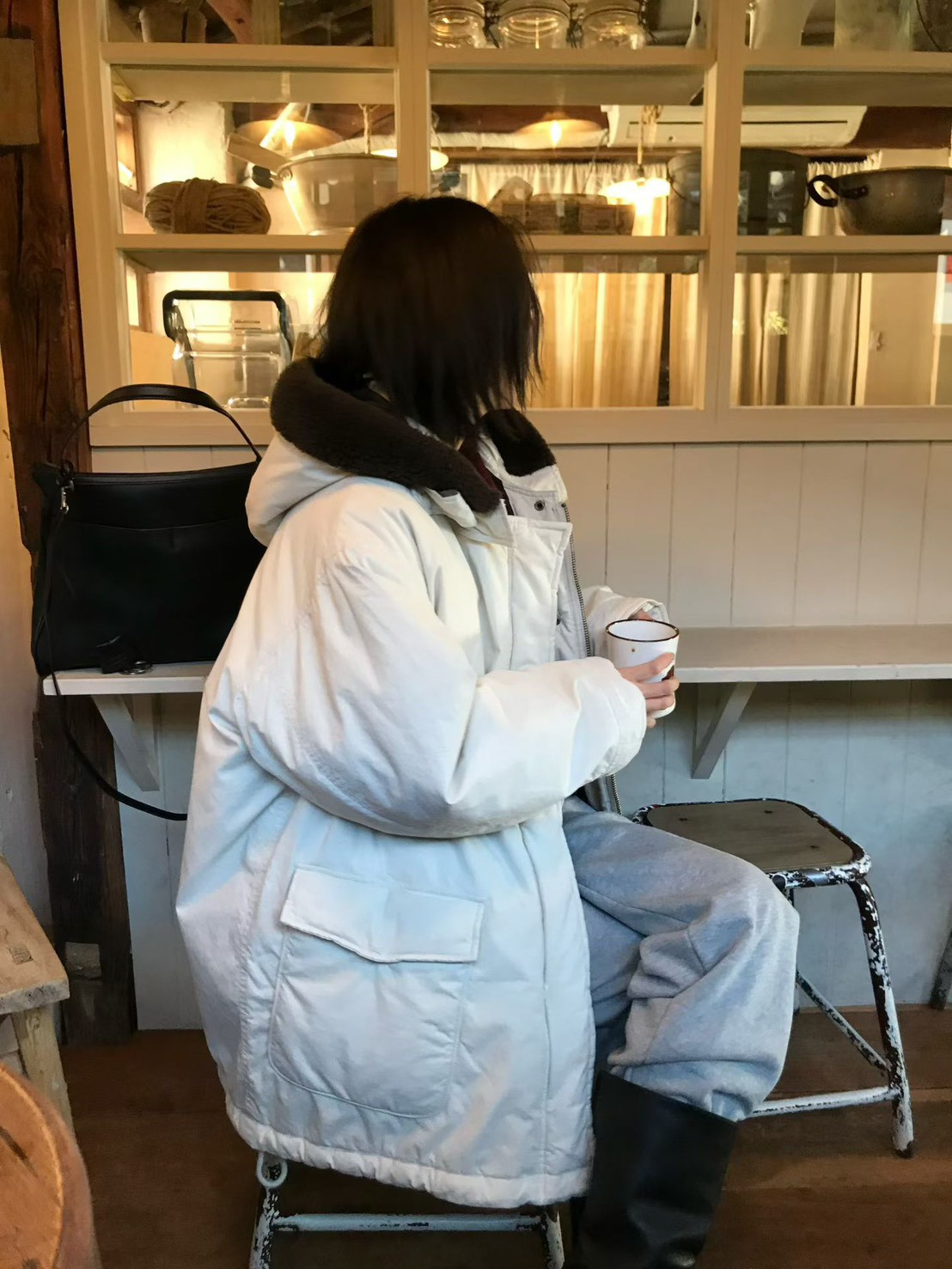 A13.小V家連帽毛毛滾邊鴨絨中長外套