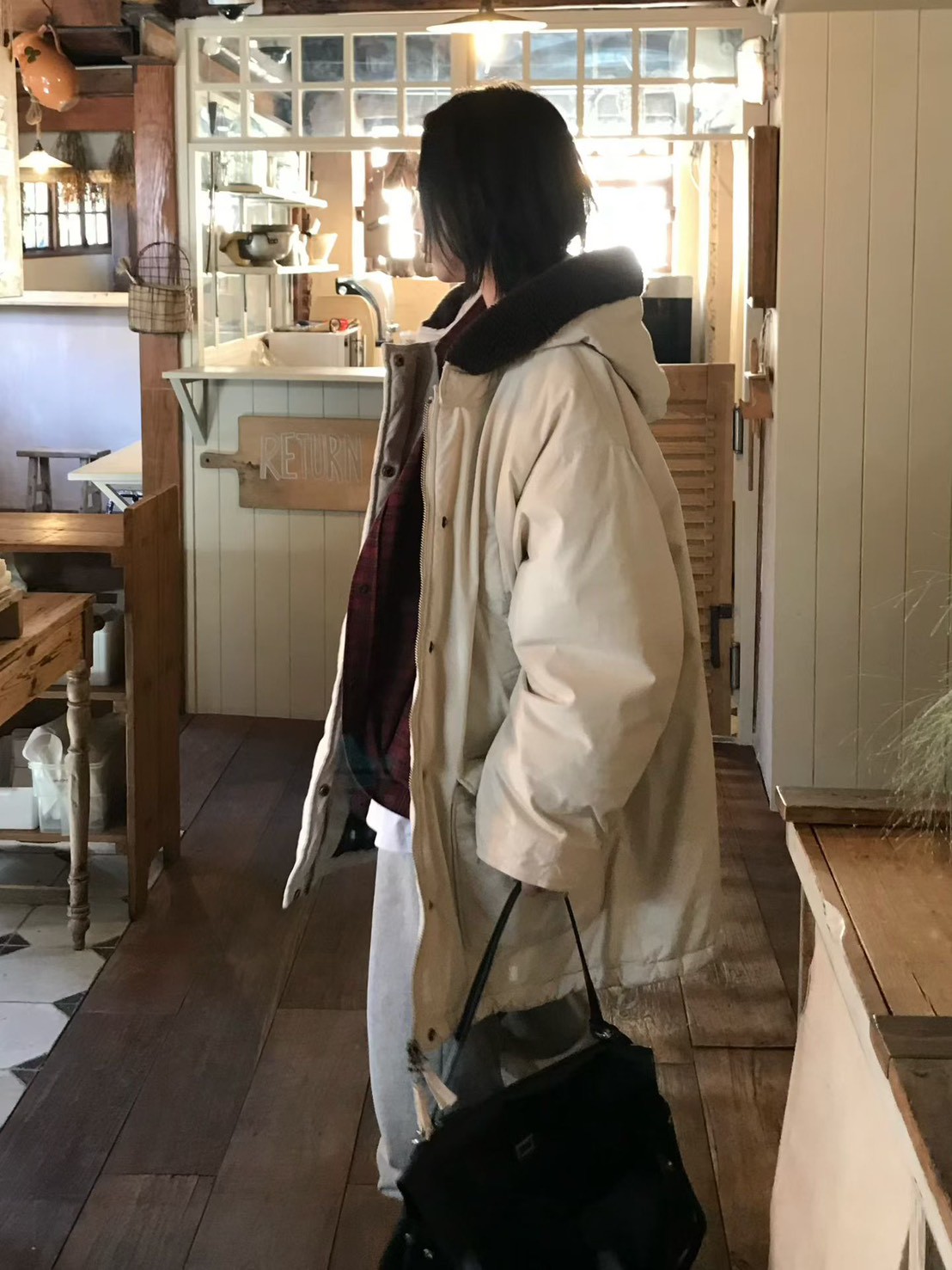 A13.小V家連帽毛毛滾邊鴨絨中長外套