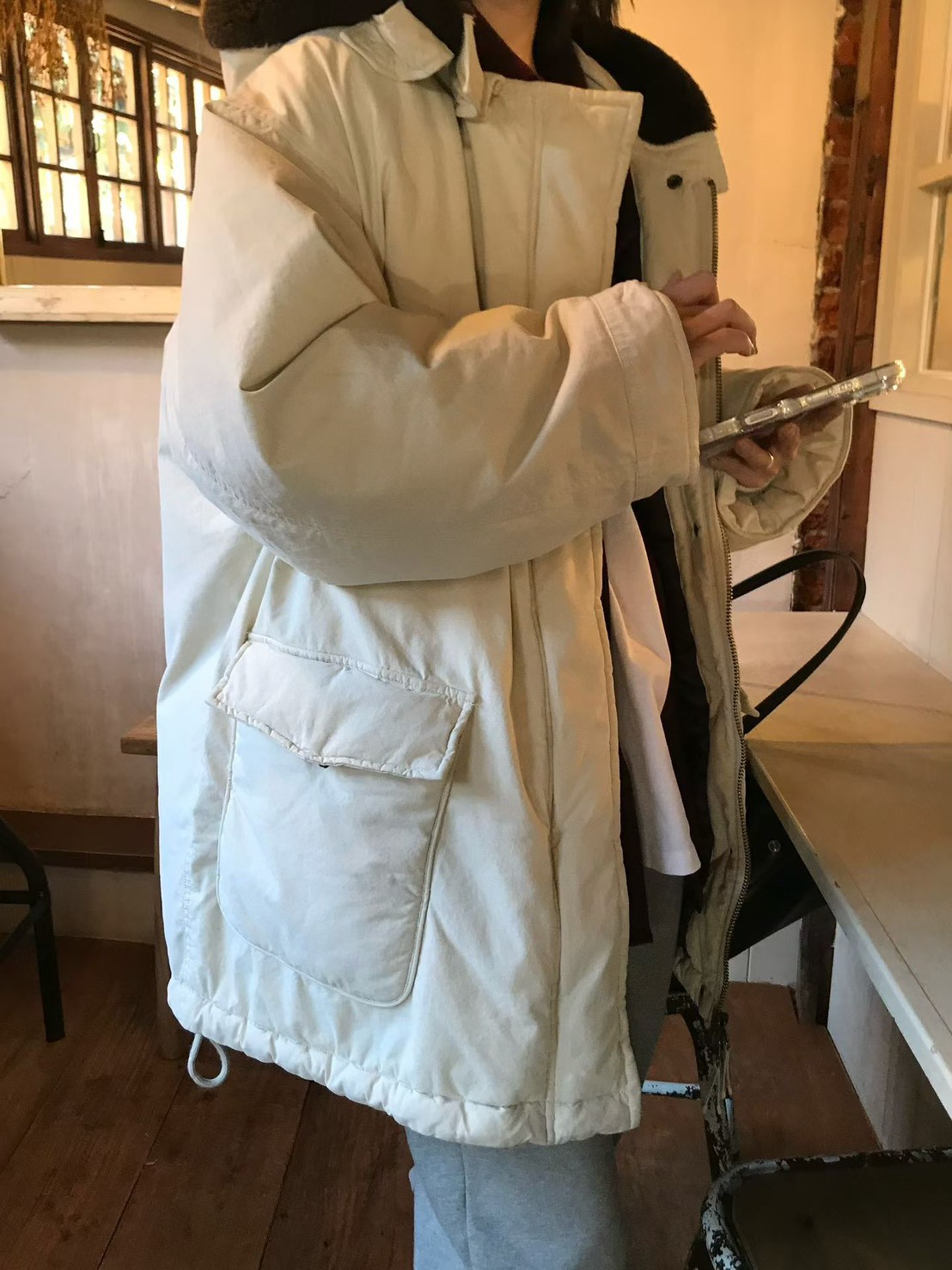 A13.小V家連帽毛毛滾邊鴨絨中長外套