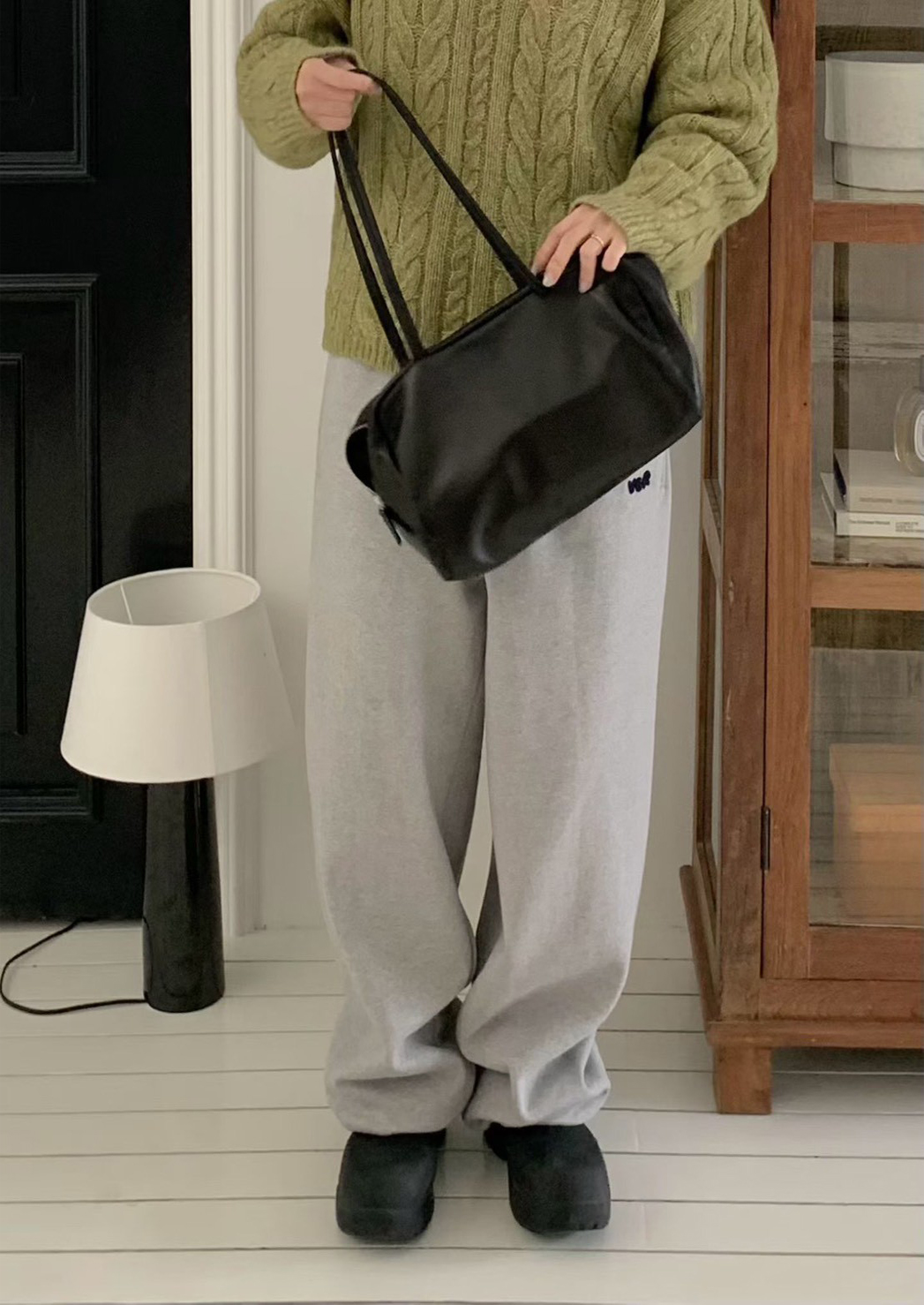 A02.小V家側邊小繡字舒適棉褲