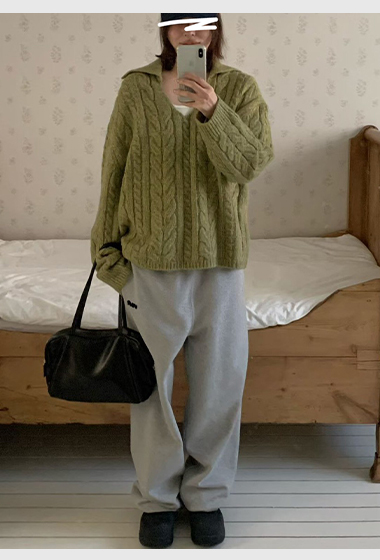 A02.小V家側邊小繡字舒適棉褲