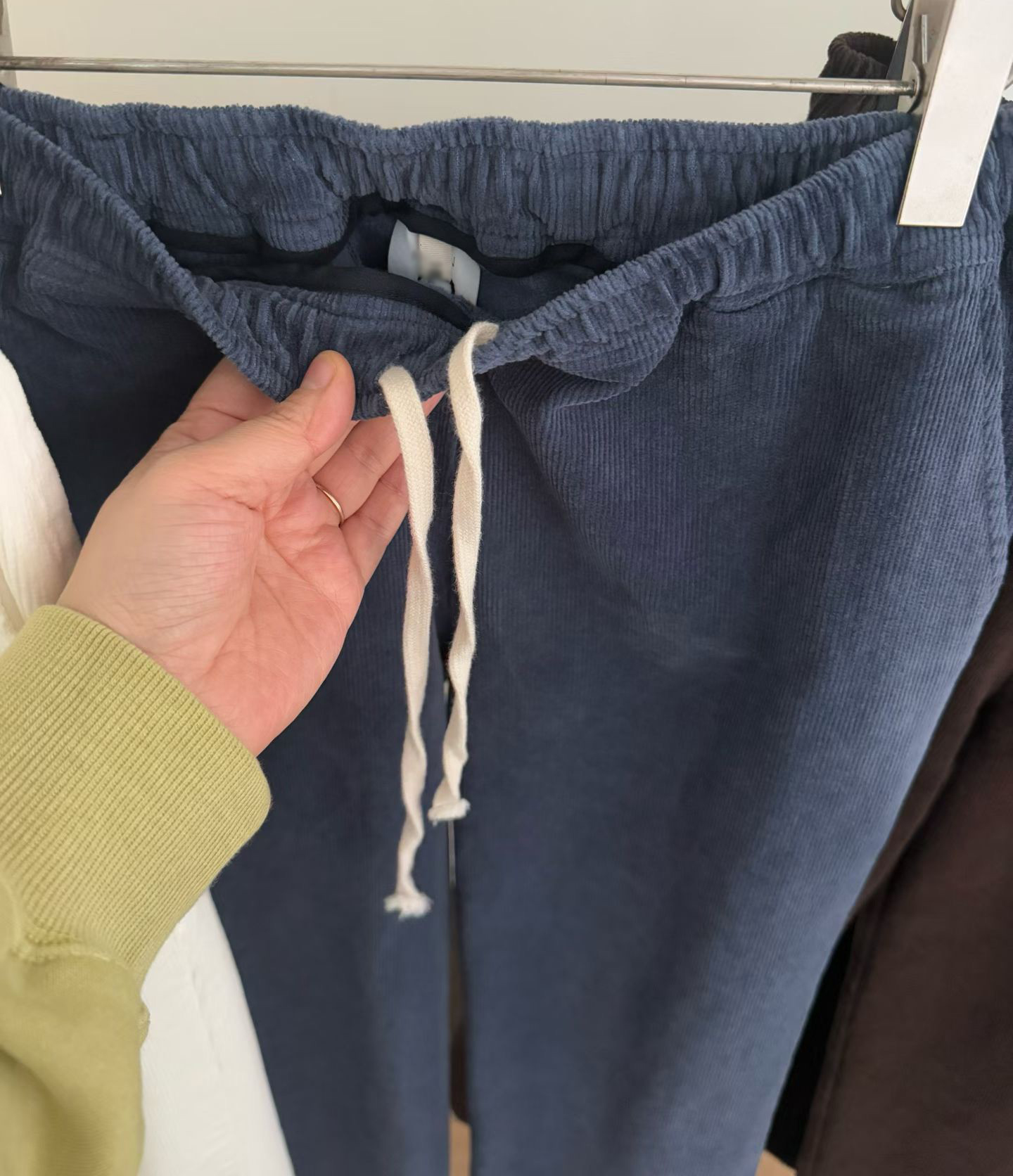 B09.藍莓可可彈性燈心絨長褲