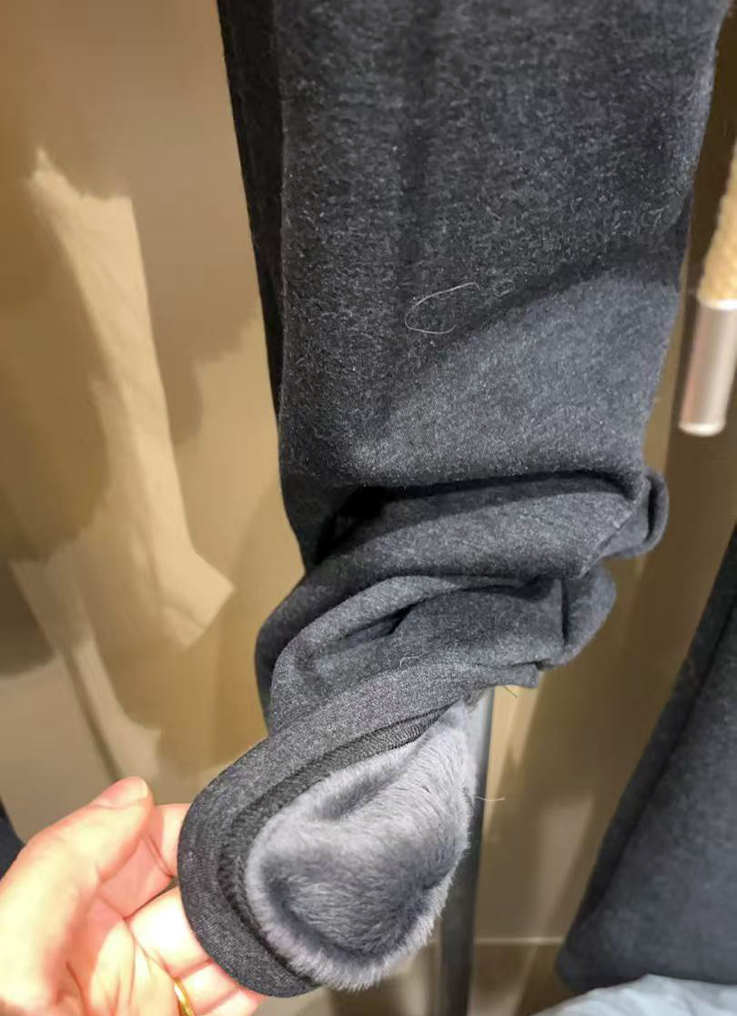 B48.完美灰階內絨毛喇叭褲