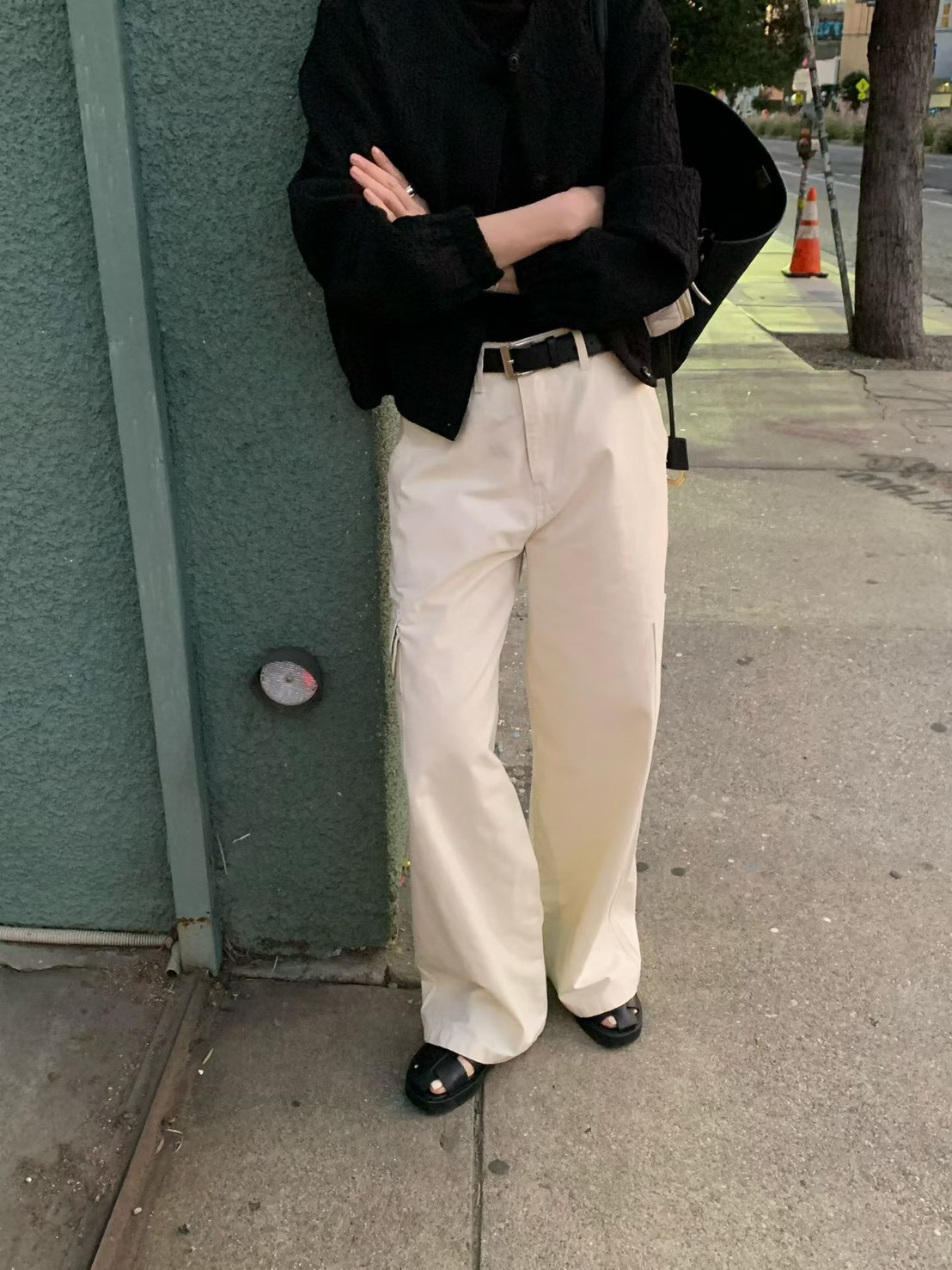 B62.造型單側大口袋休閒褲