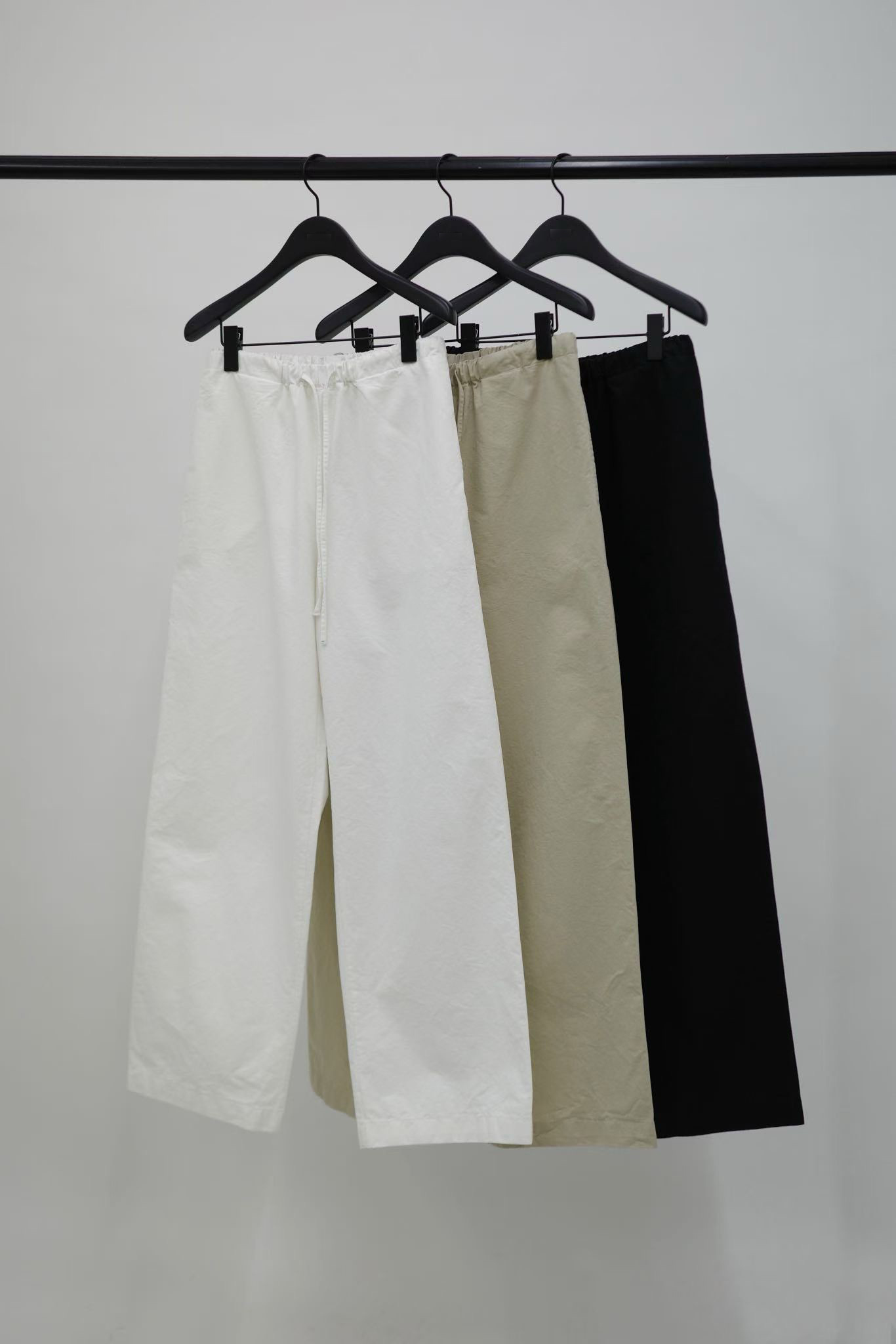 A06.纖瘦家春日抽繩休閒褲