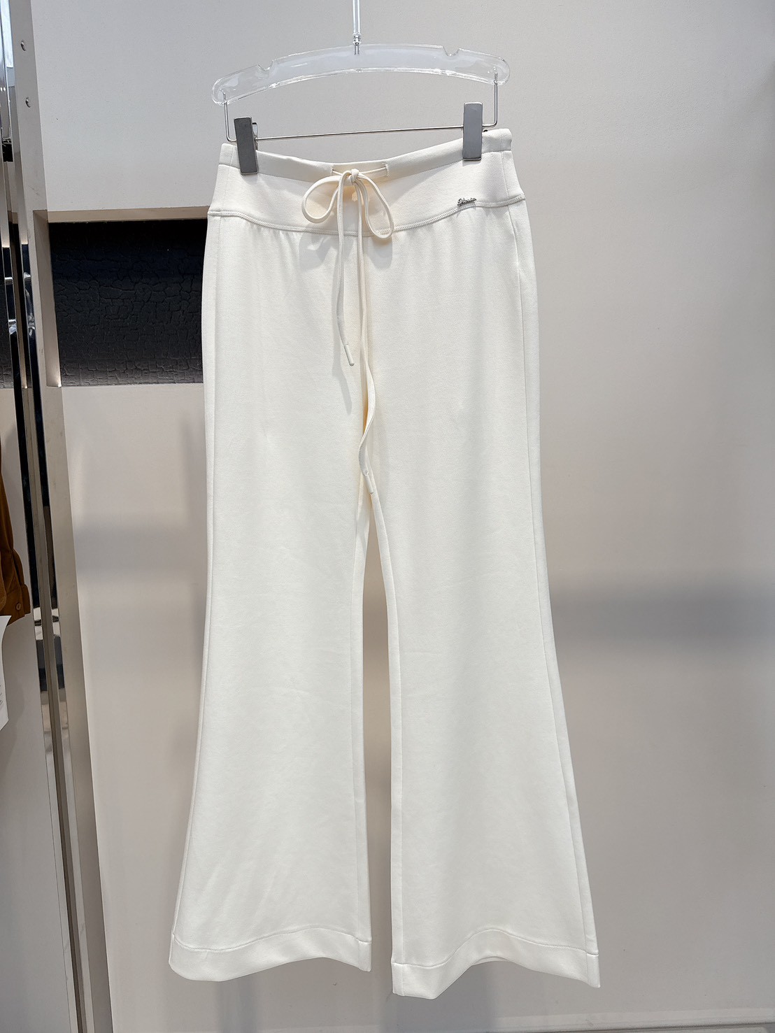 A02.女孩綁繩喇叭休閒長褲