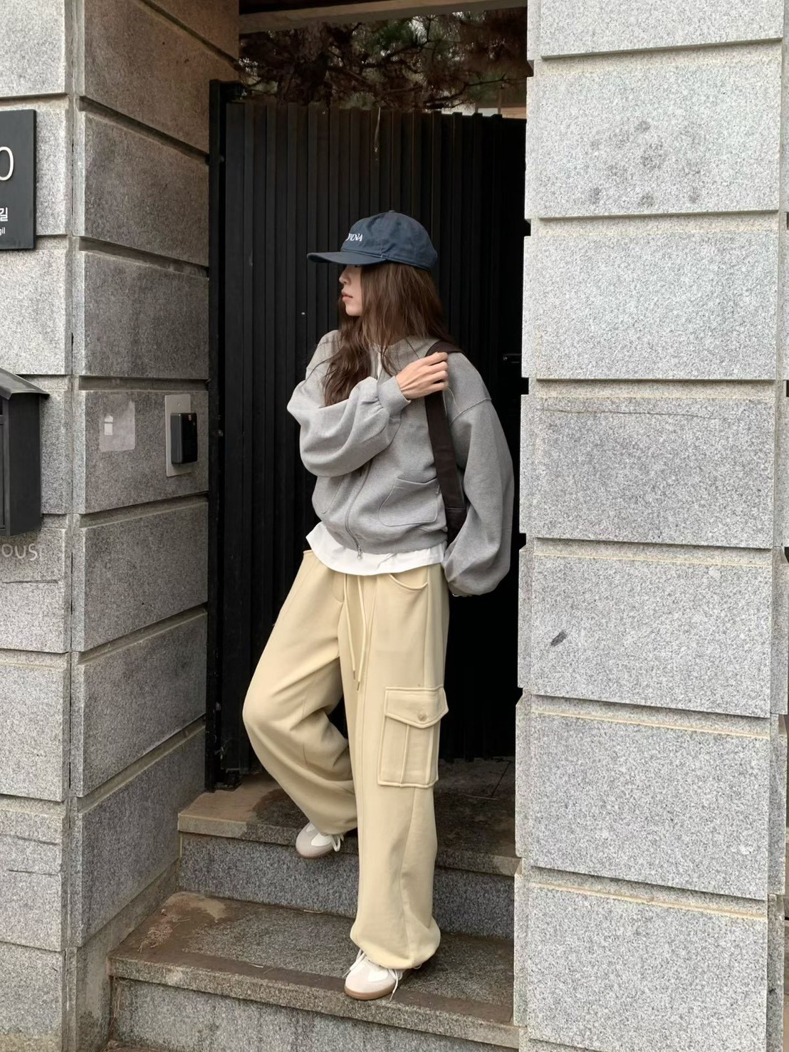 A54.鬆緊腰工裝口袋運動褲