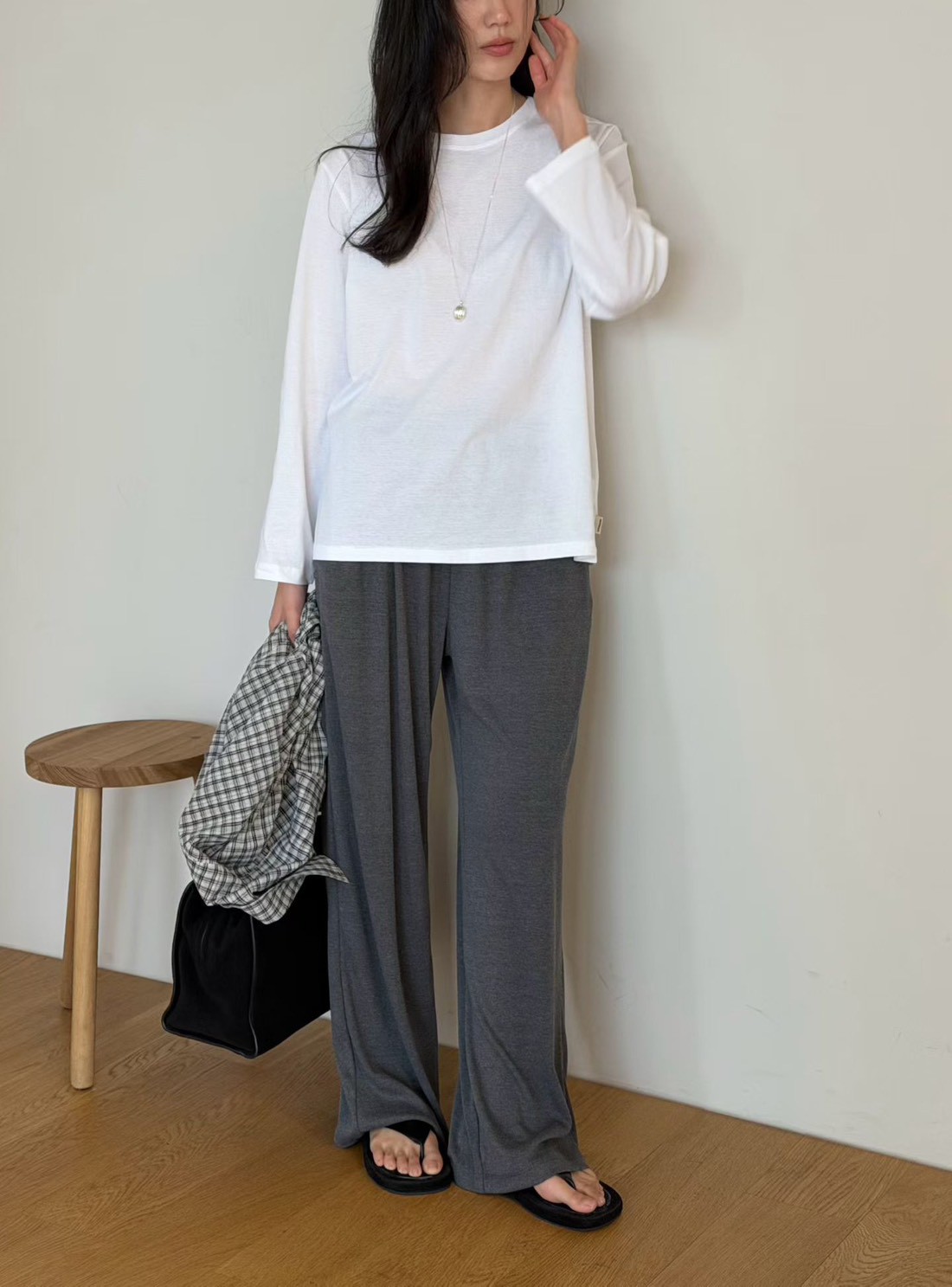 B88.瘦瘦歐膩溫柔垂墜休閒長褲