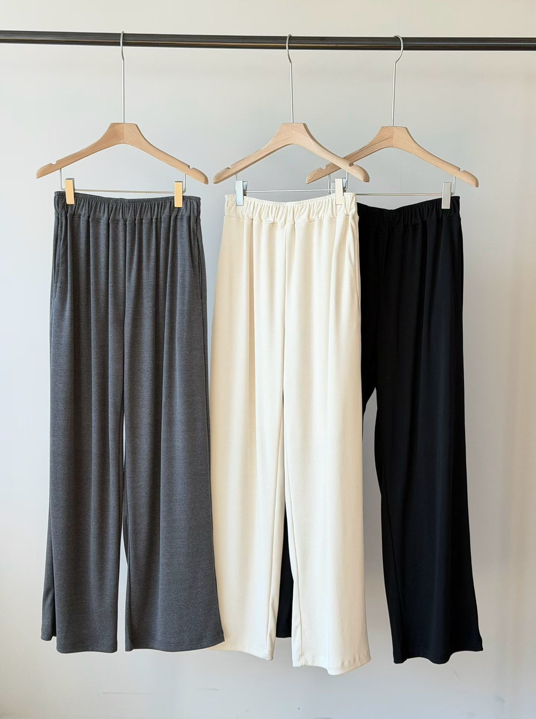 B88.瘦瘦歐膩溫柔垂墜休閒長褲